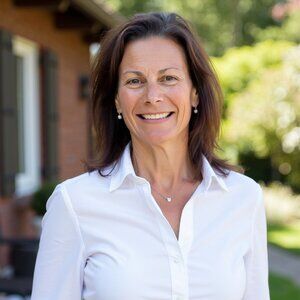 Meet your Posher, Caroline